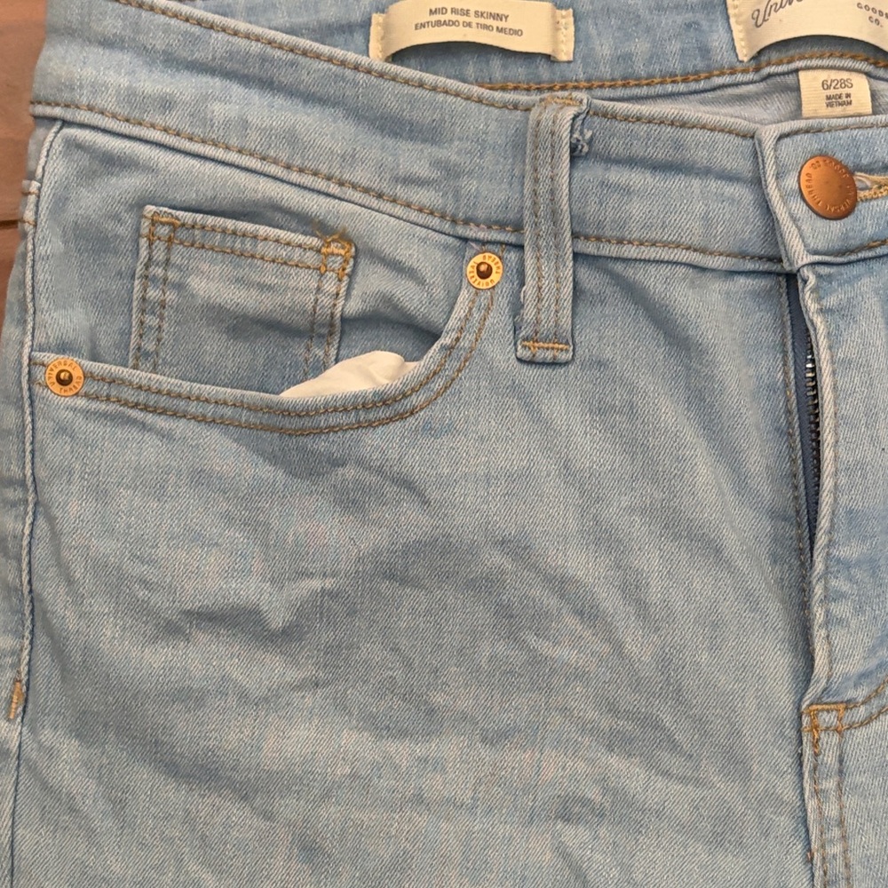 Universal Thread Sky Blue Mid-Rise Skinny Jeans Size 6/28S - Picture 3 of 7